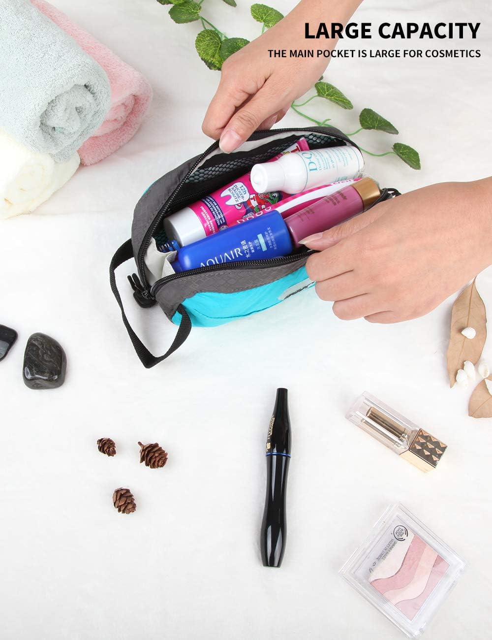 GOX Travel Toiletry Bag,Dopp Kit Case,Ultra-Light Cosmetics Bag Makeup Organizer(Turquoise)