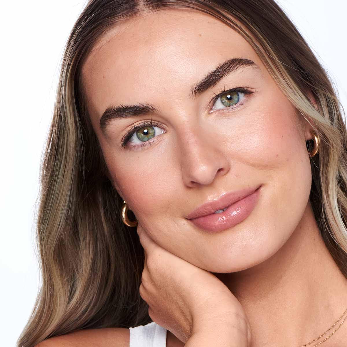 Effortless Lips 3-in-1 everyday sheer-buildable lip formula (Lily, 0.06oz)