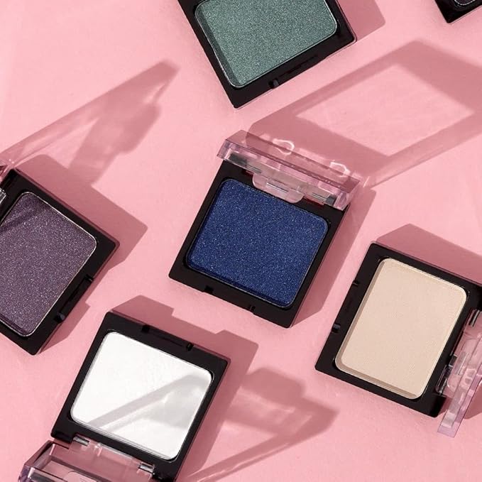 wet n wild Color Icon Eyeshadow - Ultra-Pigmented, Vitamin E Infused for a Silky-Smooth Moisturizing Application, Cruelty-Free & Vegan - Panther