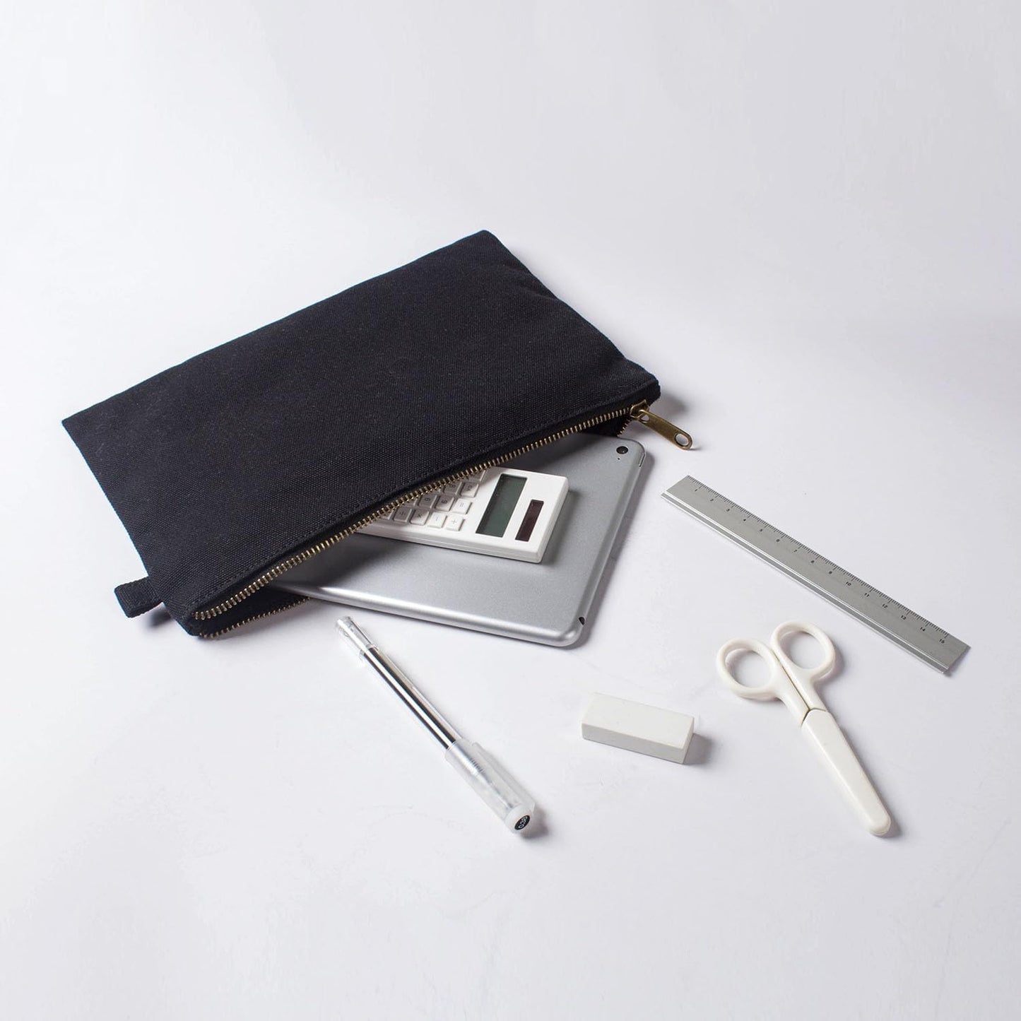 Zipper Pouch Storage Bag Simple and Stylish Women's Cosmetic and Travel Bag (Black-basic-3)