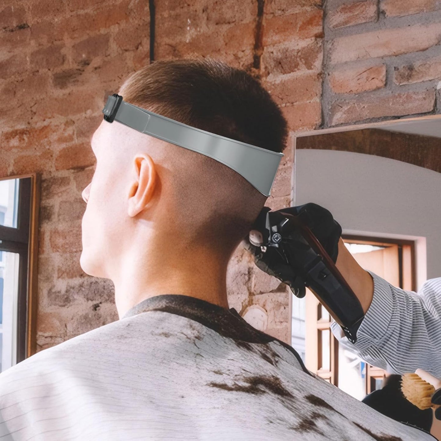 2 PCS Fade Guide Adjustable Hair Cutting Guide Fade Haircut Tool Neckline Shaving Template Comes with 1 Professional Haircut Comb Suitable for Both Men and Women (Black+Gray)