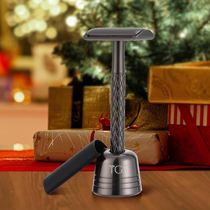 Double Edge Safety Razor for Men with Stand and Silicone Cover - Durable Metal Eco-Friendly Single Blade Safety Razor with 10 Blades - Closed Smooth Shave Matte Black