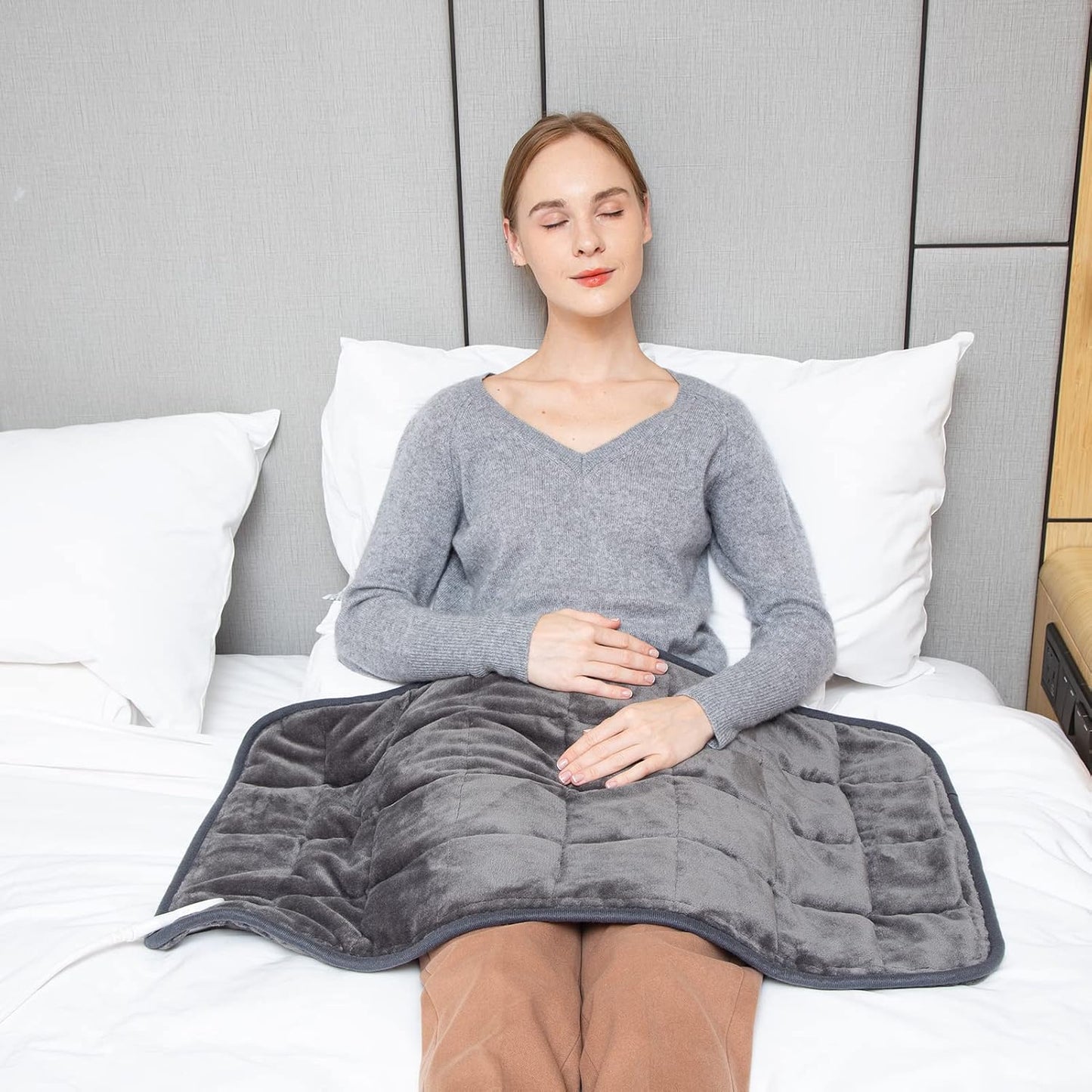 Ambershine 17''x33'' Weighted Heating Pad, 5.2lbs with 12 Temperature Settings & 4 Auto-Off Timers, Pain Relief for Back/Neck/Shoulders/Abdomen/Legs, Christmas Gifts for Mom Dad Women Men(Dark Grey)