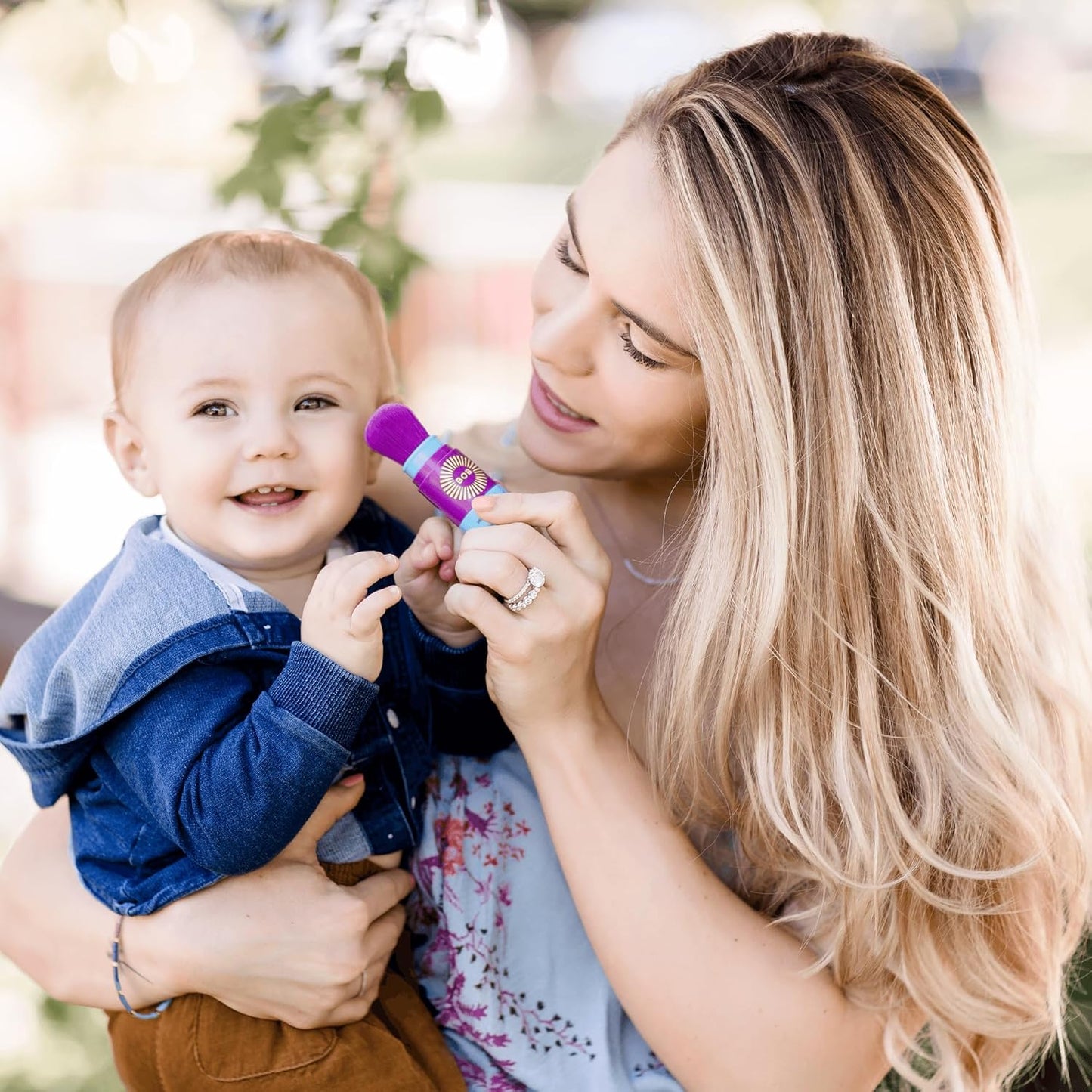 BOB KIDS SPF 30 Brush On Mineral Powder Sunscreen, Broad Spectrum Protection, Water Resistant 80 Mins, Fragrance Free, Easy to Apply for Kids & Babies, Mfg in USA