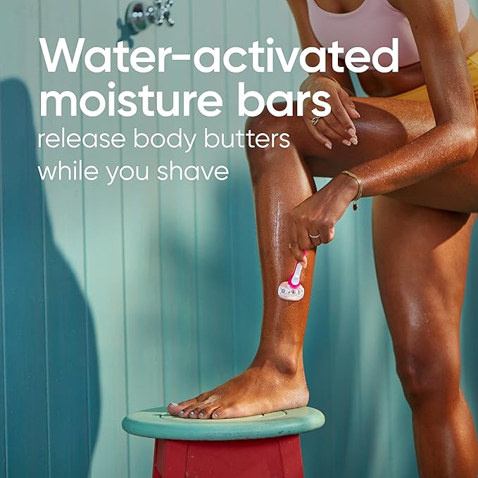 Gillette Venus ComfortGlide Disposable Razors for Women, 2 Count, White Tea Scented Moisture Bars for a Smooth Shave (Pack of 2)