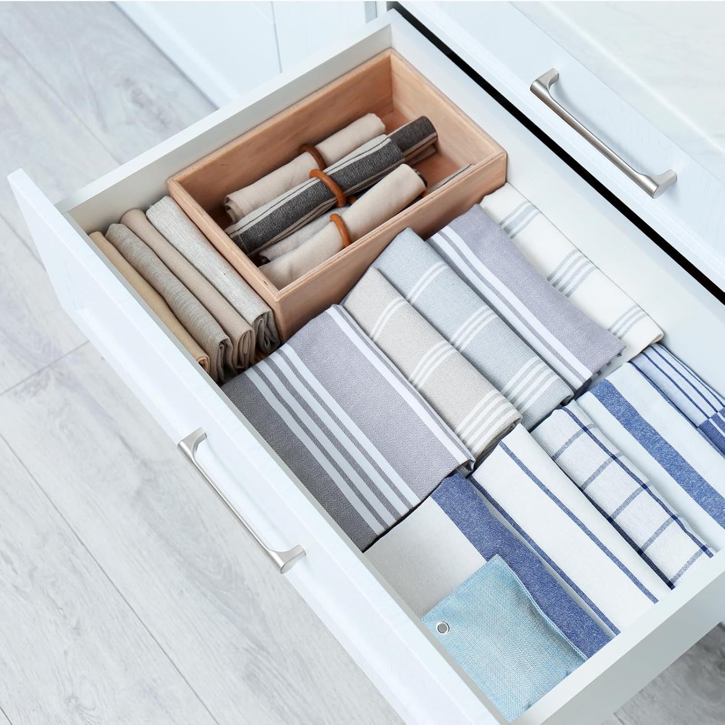 4 Pack charcoal odor absorber,Bamboo Charcoals Air Purifying Bag Charcoals Deodorizer Eliminator for Strong Odors in Car, Closet, Shoe, Basement (200G*4 Pack Light Blue, Unscented)