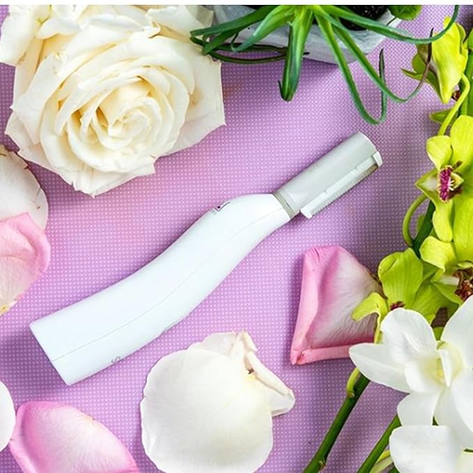 SPA SCIENCES - SIMA Patented Dermaplane Razor for Women Face – Painless 2-in-1 Facial Exfoliation & Peach Fuzz Hair Removal – Anti-Aging – 3 Speeds – Rechargeable – 7 Weeks Treatment