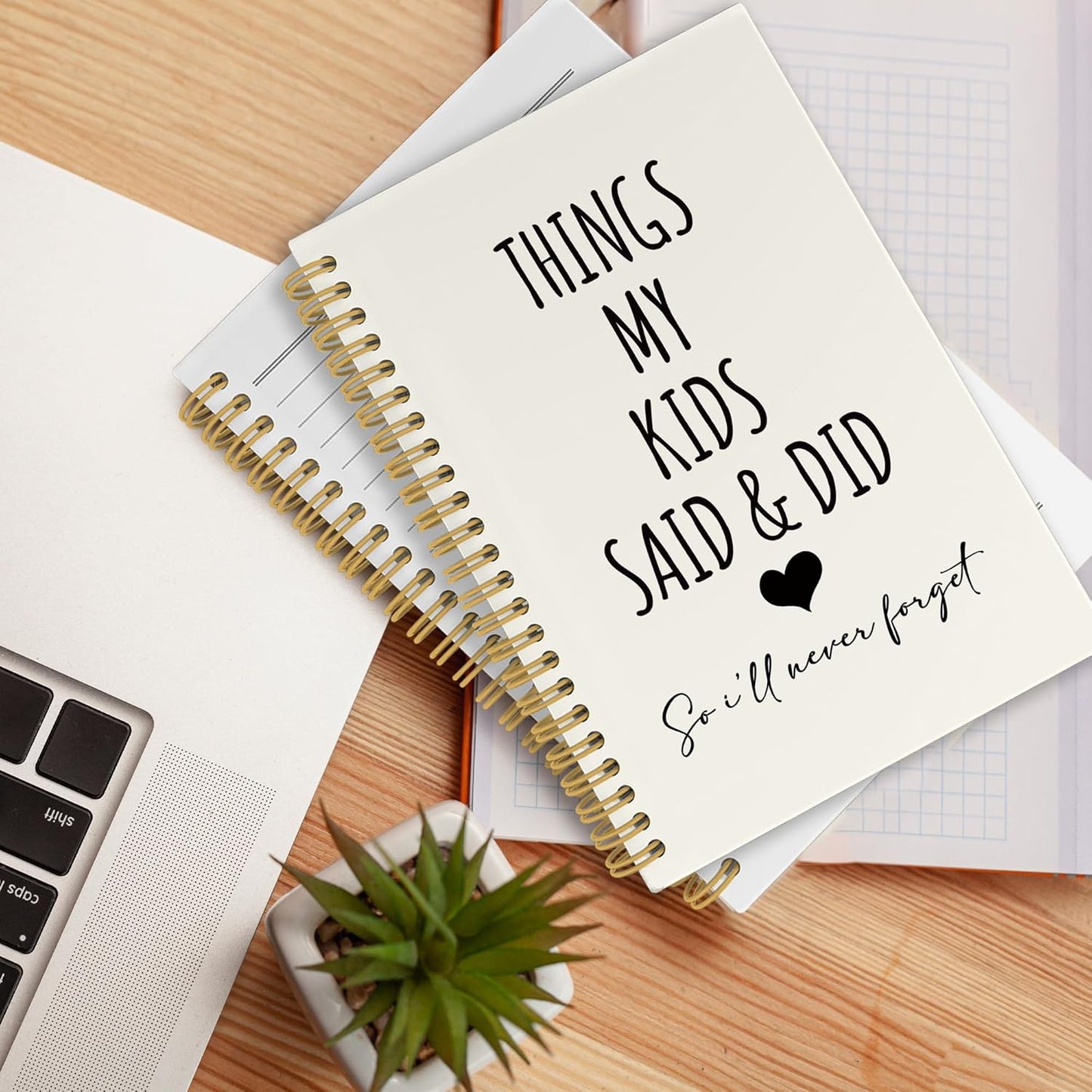 CUANFDDSF Parents Gifts Notebook, Mom and Dad Parents Gifts Journal Notebooks for Note Taking,Writing Pads，Things My Kids Say and Did Hardcover Spiral Notebook 5.5x8.3 Inch