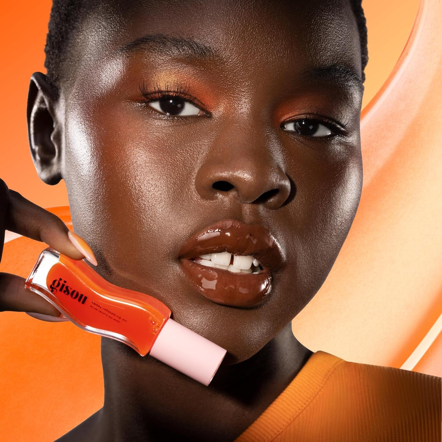 Gisou Honey Infused Hydrating Lip Oil, Nourishing Lip Moisturizer for Dry Lips, High Shine, Smooth Finish, Sheer Hot Coral Shade, Tropical Mango Passion Fruit Scent, Mango Passion Punch, 8ml